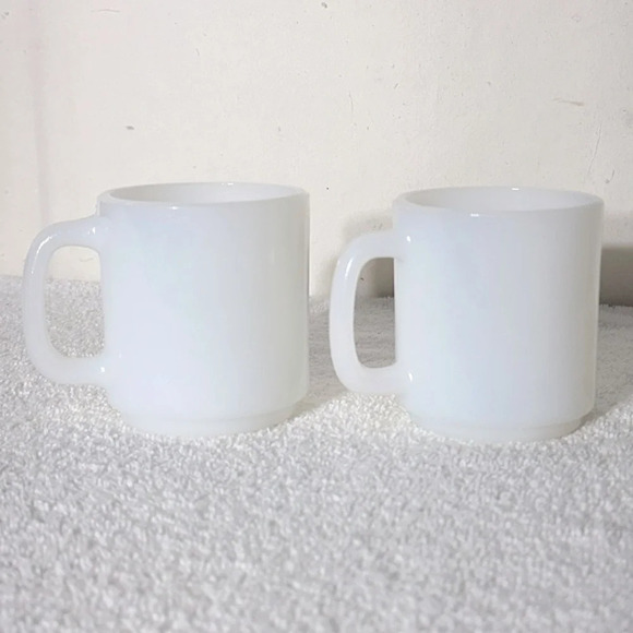 Vintage Glassbake Heat Resistant Milk Glass Bob Miller Trucking LTD. Mugs x2 - Picture 3 of 12